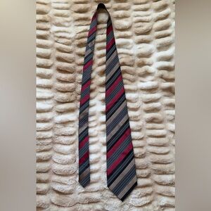 Classic Striped Tie in Burgundy and Black